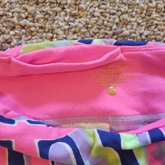 Lilly Pulitzer Luxletic UPF 50+ Weekender Cropped Leggings - Picture 4 of 7